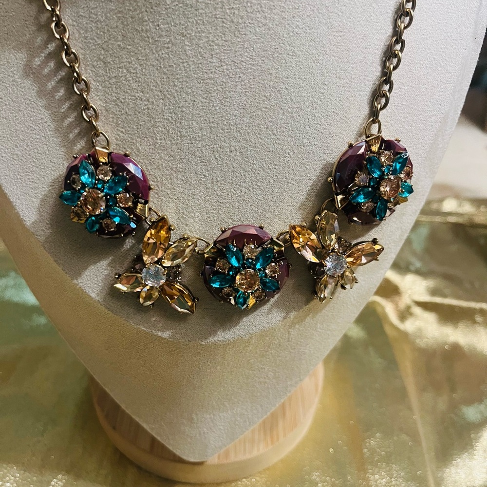 Dazzling Floral Gemstone Necklace